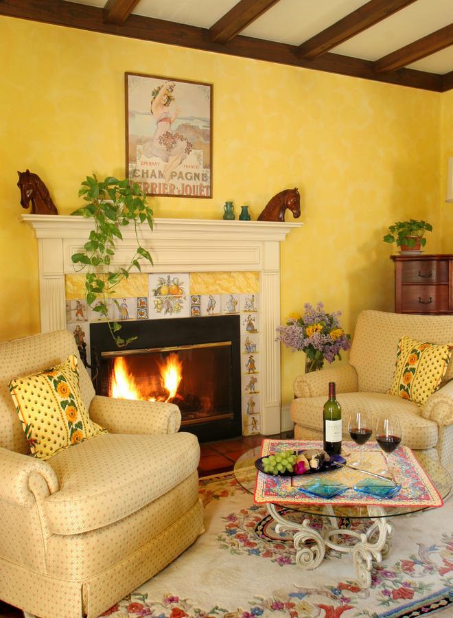 L'Auberge Provencale Inn & Restaurant Boyce Экстерьер фото